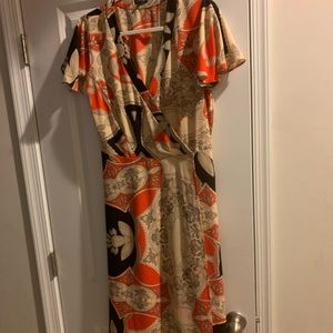 Work dress (doesn’t fit big)